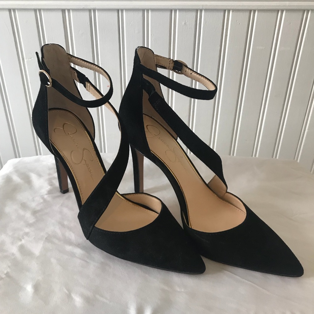 Jessica Simpson Cross Strap Black Pump